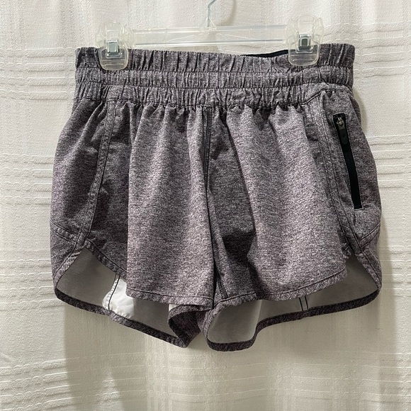 Lululemon Tracker Short V - Picture 2 of 10